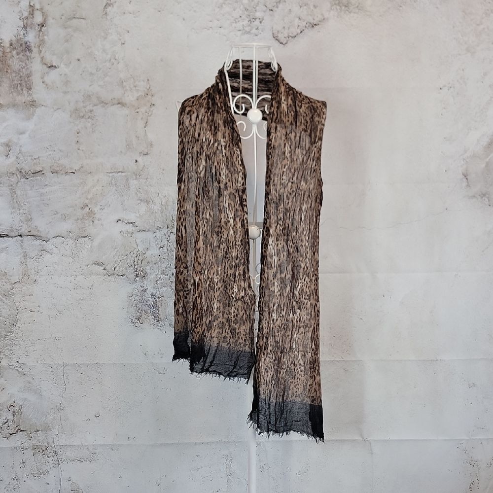 Signature Collection Leopard Print Scarf with Black Ends 14" X  72"